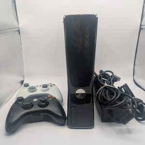 Xbox 360 Slim Model 1439 250GB Console with controller and cables - Tested